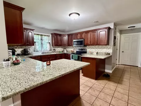 Kitchen - 2045 Il Route 2, Dixon, IL 61021 photo 1 of 6