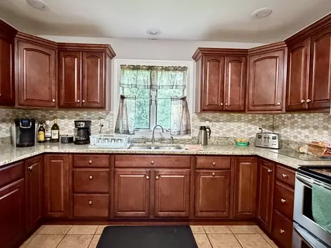 Kitchen - 2045 Il Route 2, Dixon, IL 61021 photo 2 of 6