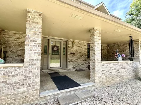 Exterior - 2045 Il Route 2, Dixon, IL 61021 photo 5 of 21