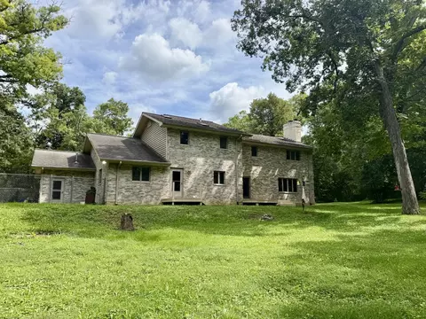 Exterior - 2045 Il Route 2, Dixon, IL 61021 photo 16 of 21