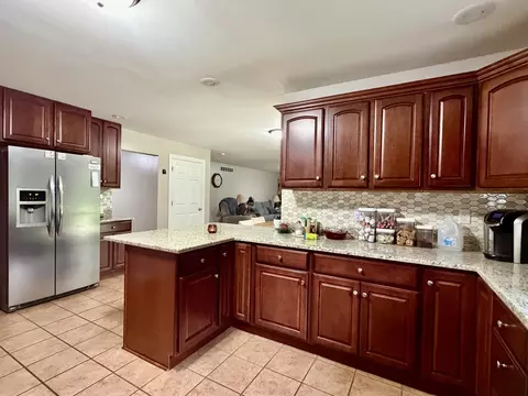 Kitchen - 2045 Il Route 2, Dixon, IL 61021 photo 3 of 6