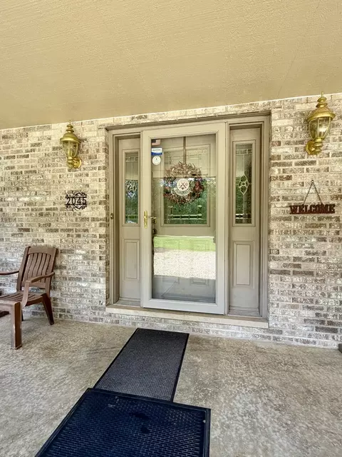 Exterior - 2045 Il Route 2, Dixon, IL 61021 photo 9 of 21