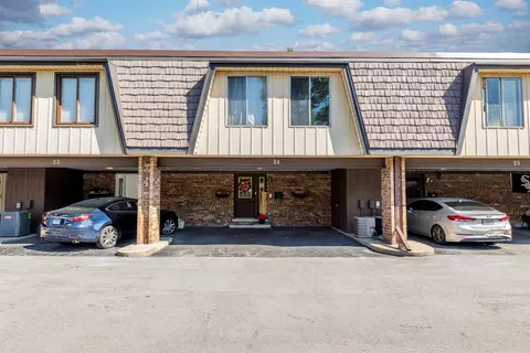 24 Cour Madeleine Ct, Palos Hills, IL 60465