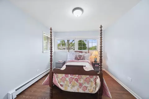 Bedroom - 1801 Joppa Ave, Zion, IL 60099 photo 2 of 3