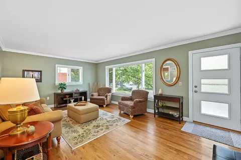 Other - 519 Byron Ct, Wheaton, IL 60187 photo 1 of 8