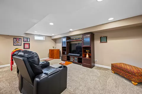 Other - 519 Byron Ct, Wheaton, IL 60187 photo 5 of 8