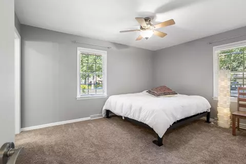 Bedroom - 1107 Foothill Dr, Champaign, IL 61821 photo 1 of 7