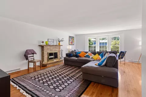 Living - 1107 Foothill Dr, Champaign, IL 61821 photo 1 of 4