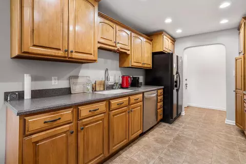 Kitchen - 1107 Foothill Dr, Champaign, IL 61821 photo 3 of 3
