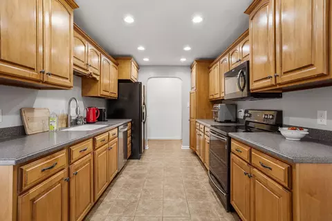 Kitchen - 1107 Foothill Dr, Champaign, IL 61821 photo 1 of 3