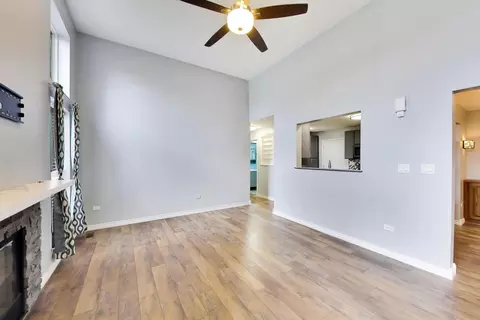 Living - 317 E Tall Oaks Ln, Itasca, IL 60143 photo 3 of 3
