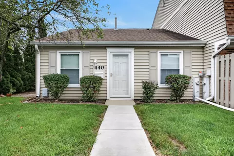 440 Lear Ct #0, Schaumburg, IL 60194