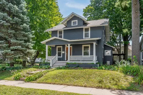 825 E Central Park Ave, Davenport, IA 52803