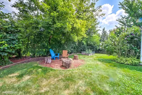 Exterior - 148 Jeffery Ln, Des Plaines, IL 60018 photo 13 of 13