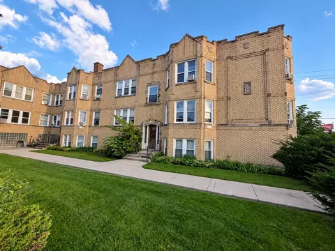 2415 N Oak Park Ave #BE, Chicago, IL 60707