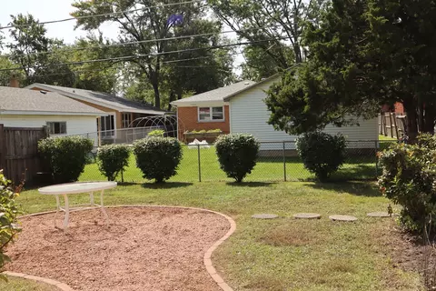 Exterior - 3719 153rd St, Midlothian, IL 60445 photo 1 of 3