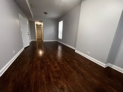 Living - 7642 S Normal Ave, Chicago, IL 60620 photo 4 of 5