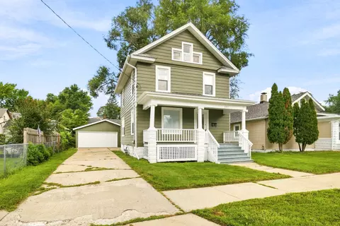 Exterior - 223 Bevier Pl, Aurora, IL 60505 photo 2 of 6