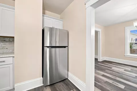 Entry Way - 223 Bevier Pl, Aurora, IL 60505 photo 3 of 3