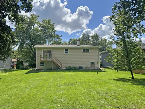 Exterior - n335 Cottonwood Drive, Wheaton, IL 60187 photo 5 of 6