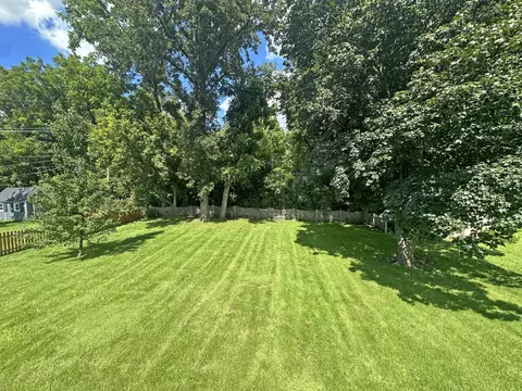 Exterior - n335 Cottonwood Drive, Wheaton, IL 60187 photo 2 of 6