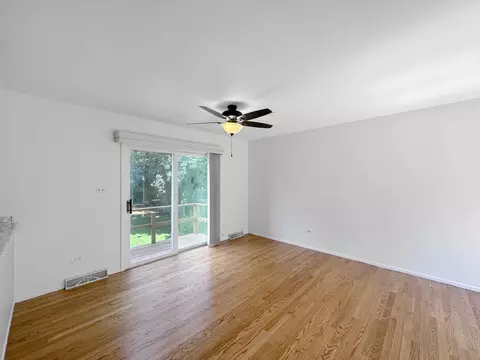 Living - n335 Cottonwood Drive, Wheaton, IL 60187 photo 2 of 3