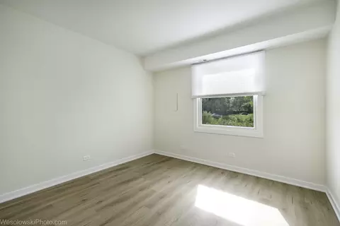 Bedroom - 363 Juniper Tree Ct, Hoffman Estates, IL 60169 photo 5 of 6