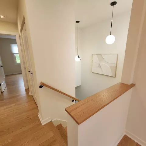 Entry Way - 363 Juniper Tree Ct, Hoffman Estates, IL 60169 photo 4 of 7