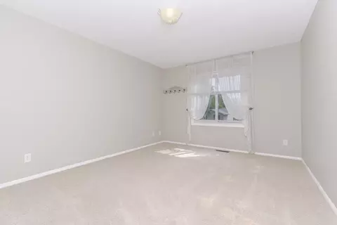 Bedroom - 207 Greenleaf Dr, Bloomington, IL 61704 photo 6 of 7