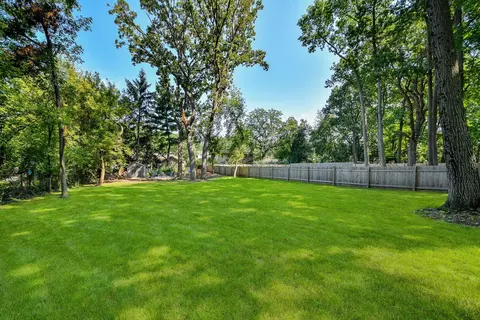 Exterior - 234 Jervey Ln, Bartlett, IL 60103 photo 6 of 8