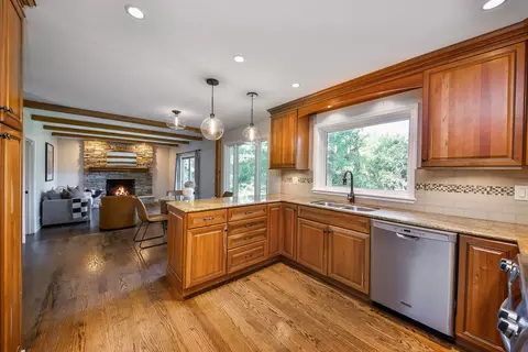 Kitchen - 234 Jervey Ln, Bartlett, IL 60103 photo 4 of 4