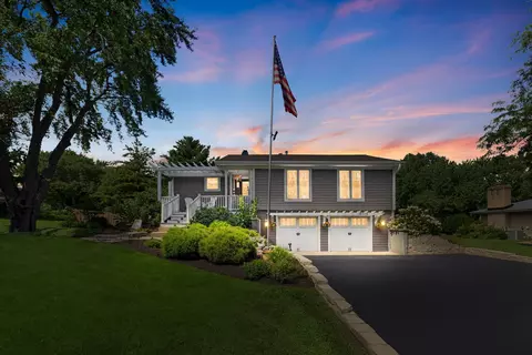 38 W274 Bernice Dr, Saint Charles, IL 60174