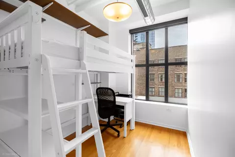 Bedroom - 6 E Monroe St #1503, Chicago, IL 60603 photo 3 of 3