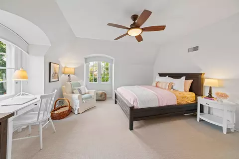 Bedroom - 1339 Forest Ave, River Forest, IL 60305 photo 3 of 6