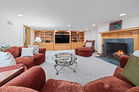 Living - 1339 Forest Ave, River Forest, IL 60305 photo 4 of 5