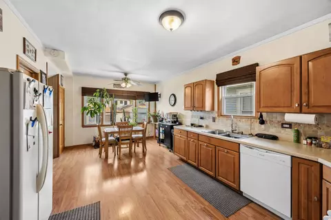 Kitchen - 4119 Maple Ave, Stickney, IL 60402 photo 2 of 2