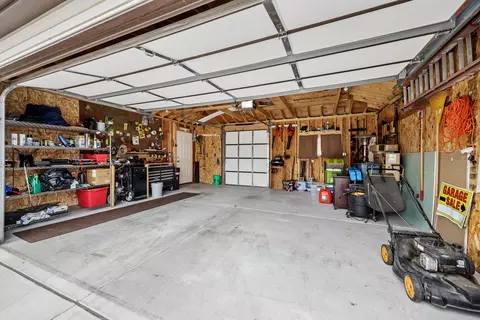 Exterior - 4119 Maple Ave, Stickney, IL 60402 photo 5 of 6