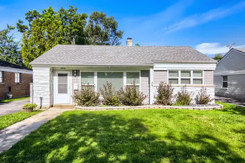 17636 Dixie Hwy, Homewood, IL 60430