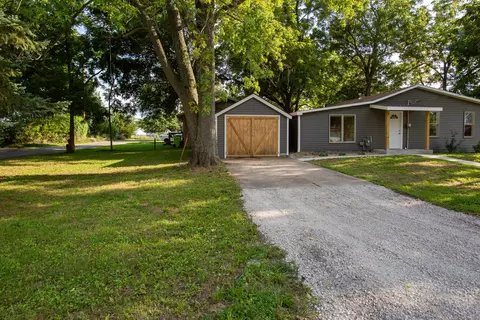 Other - 117 Clark St, Chenoa, IL 61726 photo 3 of 5