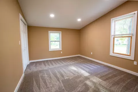 Bedroom - 117 Clark St, Chenoa, IL 61726 photo 3 of 4