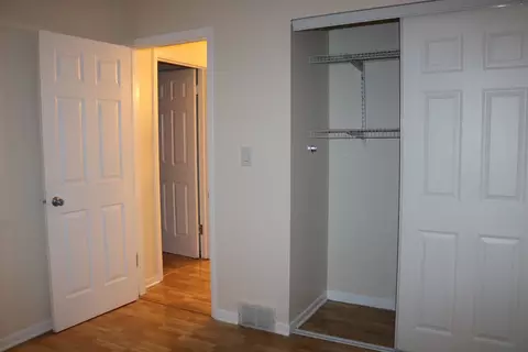 Bedroom - 9259 Hamlin Ave, Des Plaines, IL 60016 photo 6 of 6