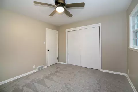 Bedroom - 1042 S 8th Ave, Kankakee, IL 60901 photo 2 of 6