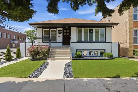 6242 S Mulligan Ave, Chicago, IL 60638