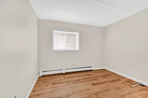 Bedroom - 228 E Bailey Rd #A, Naperville, IL 60565 photo 2 of 3