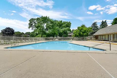Exterior - 228 E Bailey Rd #A, Naperville, IL 60565 photo 2 of 3