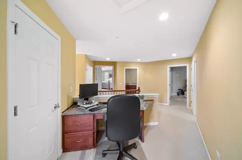 Entry Way - 415 Ranch Rd, Wheaton, IL 60187 photo 3 of 3