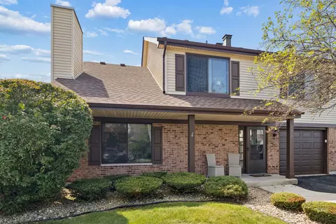 9219 Virginia Ct #901, Orland Park, IL 60462
