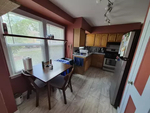 Kitchen - 2411 29 St, Moline, IL 61265 photo 1 of 4