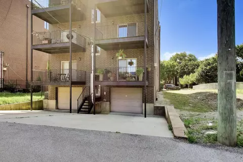 Exterior - Undisclosed, Chicago, IL 60653 photo 8 of 9