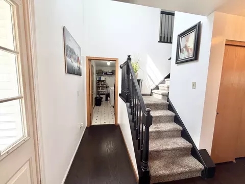Entry Way - 2095 Wesmere Lakes Dr, Plainfield, IL 60586 photo 1 of 3